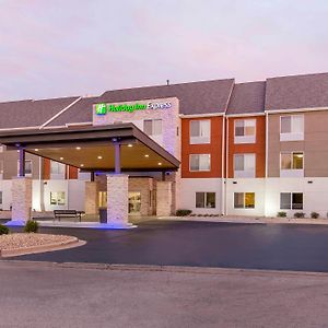 Holiday Inn Express And Suites Chicago West - St Charles, An Ihg Hotel